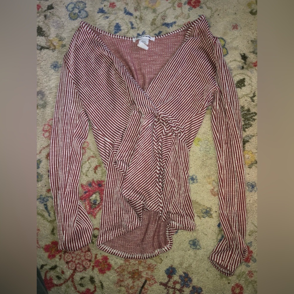 Long sleeve maroon striped top